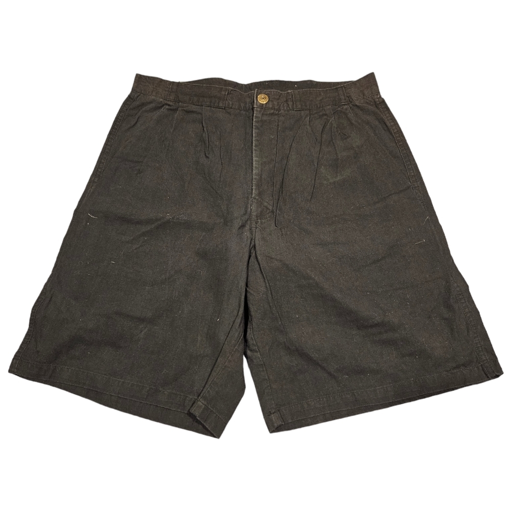 Vintage high waist black shorts